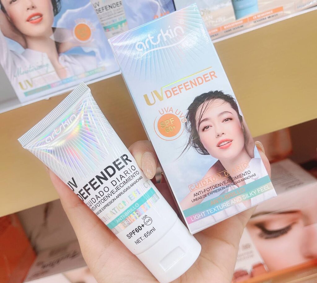 ضدآفتاب کرم پودری ضد آفتاب رنگی spf60 ضدافتاب حاوی ویتامین سی