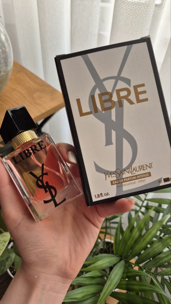 عطر ادکلن لیبره ایو سن لورن لیبره زنانه ادکلن  Saint Laurent Libre